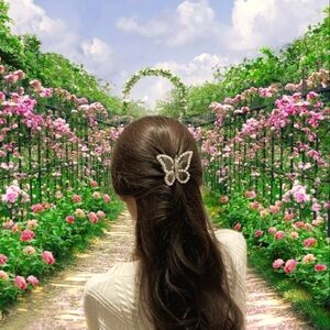 NEW Romantic Butterfly Hair Clamp For Back of Hair